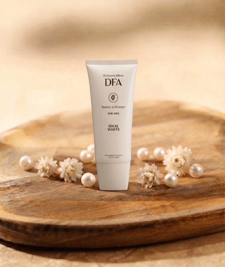 IDEAL WHITE FACEWASH